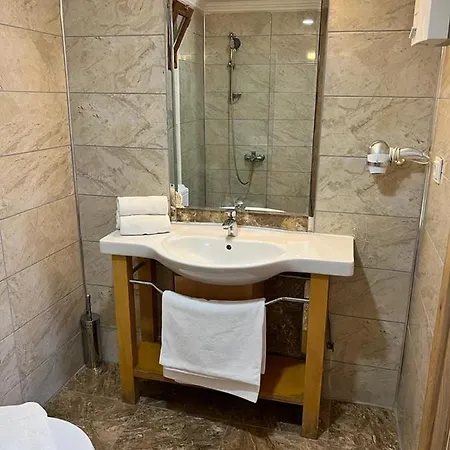 Alicra Hotel Cirali